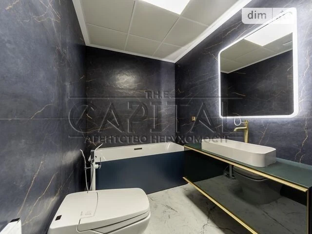 Продаж 3к квартири 141 кв. м на вул. Саксаганського 70 • ID