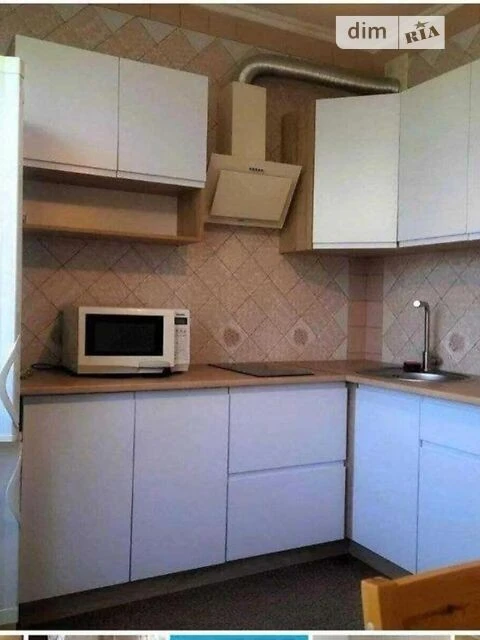 Продаж 3к квартири 72 кв. м на шосе Харківське 146 • ID 3478