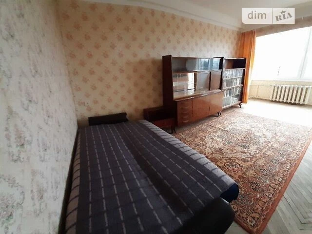 Продаж 2к квартири 52 кв. м на вул. Михайла Котельникова 87