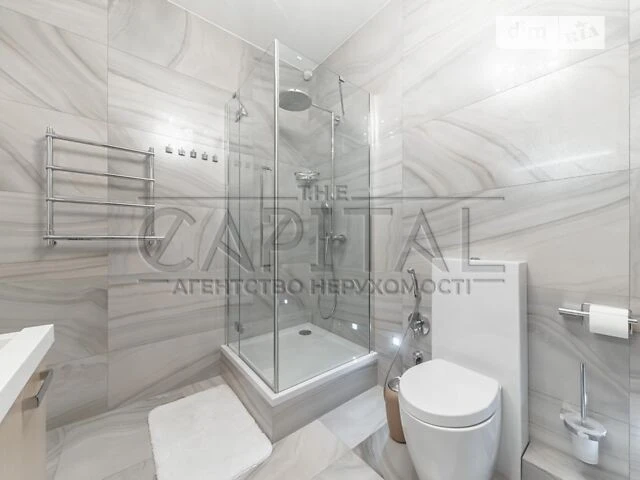 Продаж 3к квартири 116 кв. м на вул. Андрія Верхогляда 7 • I