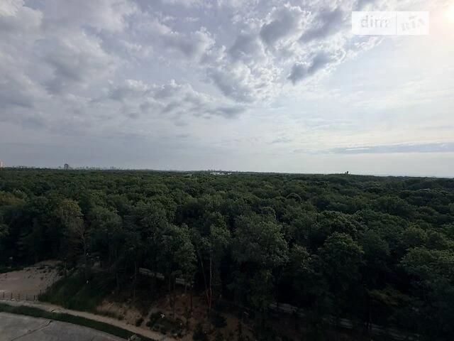 Продаж 1к квартири 47.35 кв. м на вул. Академіка Заболотного
