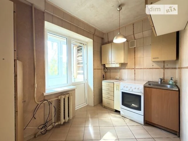 Продаж 2к квартири 42.9 кв. м на просп. Леся Курбаса 14А • I