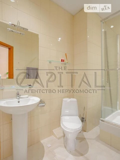 Продаж 3к квартири 146 кв. м на вул. Князів Острозьких 29Б •