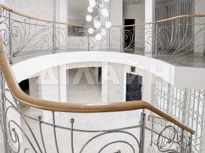 House. Zaporizhzhia, Heroiv Krut St. (12 April)