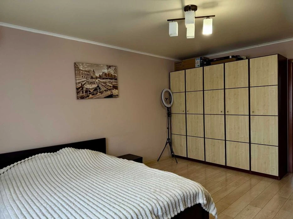 (5) Продам 1к квартиру на Ближньому Замості 9081