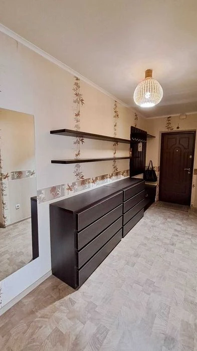(5) Продам 1к квартиру на Ближньому Замості 9081