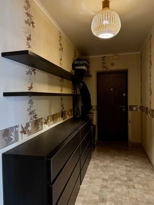 (5) Продам 1к квартиру на Ближньому Замості 9081