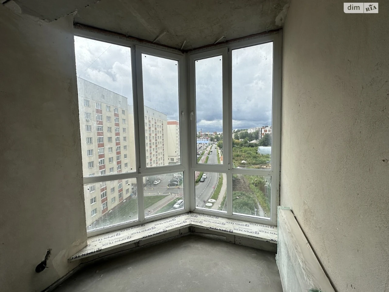 Продаж Квартира Виставка