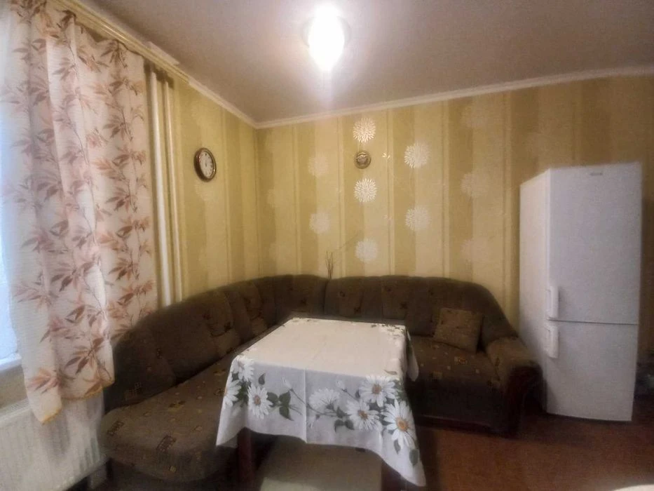 Продаж 2-х кімнатної квартири покращеного планування по вул.