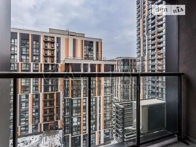 Продаж 2к квартири 82 кв. м на вул. Предславинська 40 • ID 3