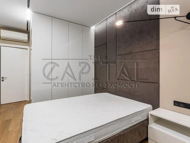 Продаж 2к квартири 82 кв. м на вул. Предславинська 40 • ID 3