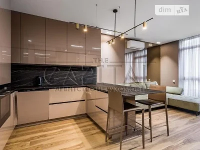 Продаж 2к квартири 82 кв. м на вул. Предславинська 40 • ID 3