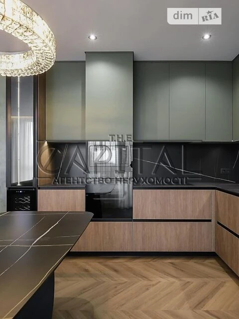 Продаж 3к квартири 87 кв. м на вул. Бердника Олеся 1Д • ID 3