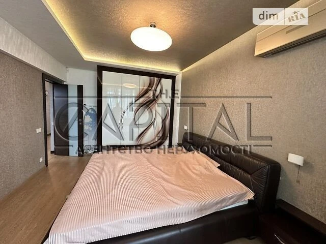 Продаж 5к квартири 285 кв. м на вул. Митрополита Василя Липк