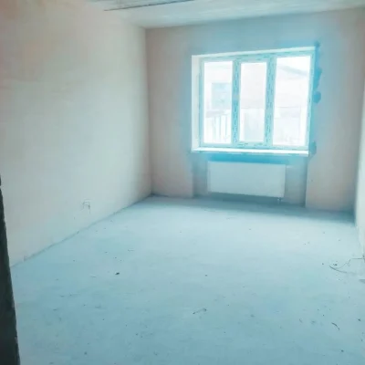 Унікальна пропозиція!Продам 2-х кім.кв.вул Зелена 10
