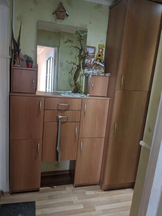 Sale of 3-room apartment in Aleksandrovsky district