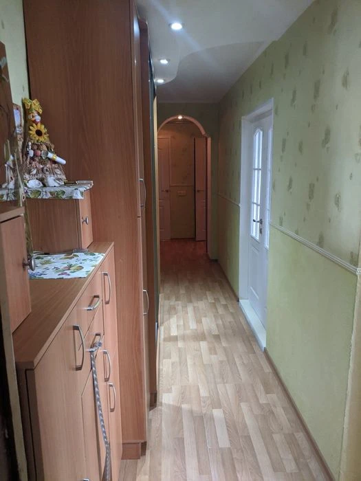 Продажа 3 комнатной квартиры в Александровском р-не