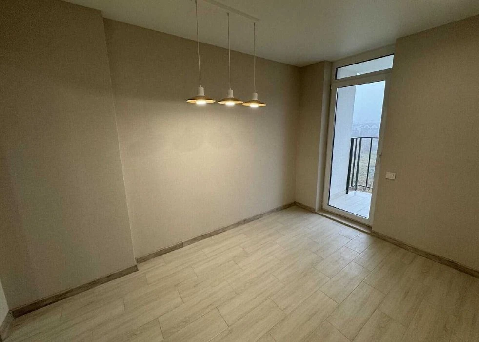 Продаж 1к квартири в житловому комплексі Кельце