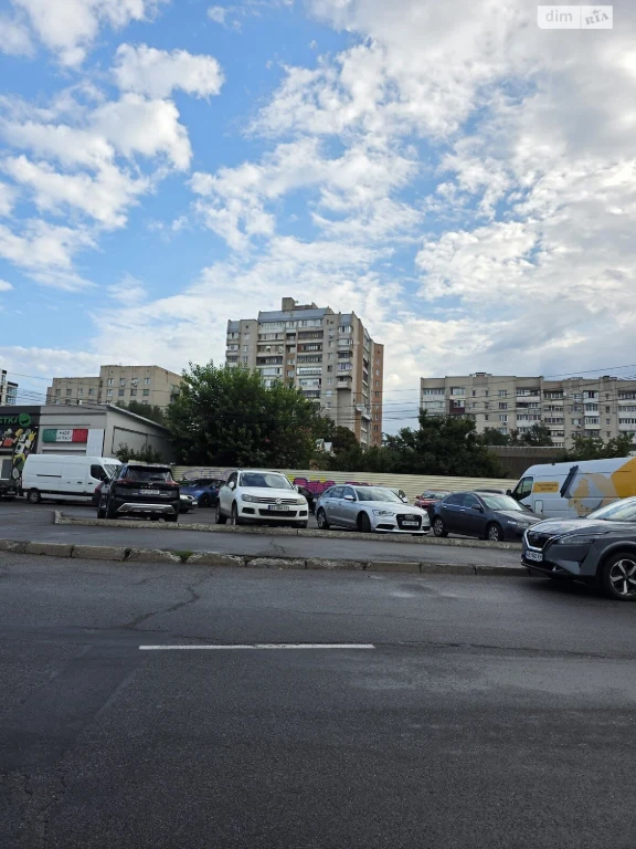 Продаж Квартира Свердловський масив