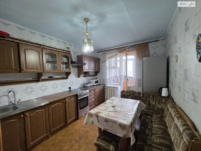 Продаж Квартира Свердловський масив