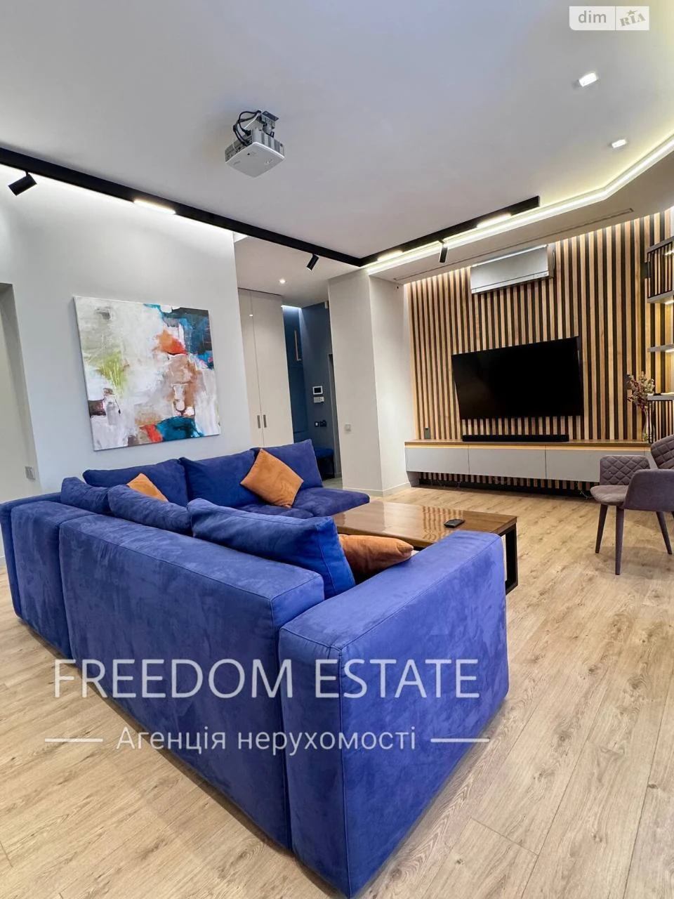 For sale Apartment Pavlivka