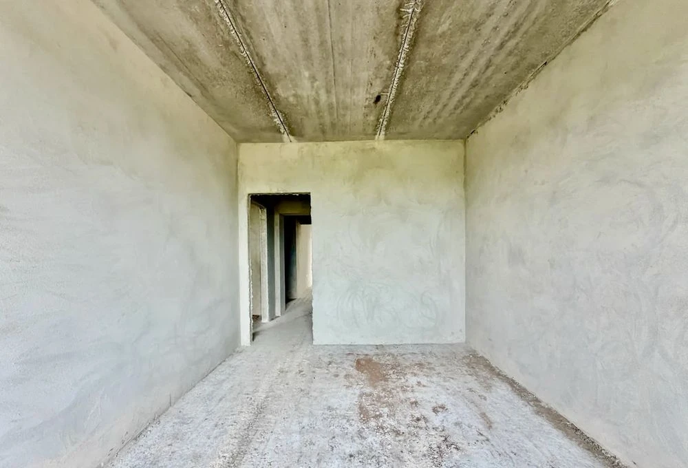 2-кімнатна квартира 64 м² у готовому будинку біля Коновальця