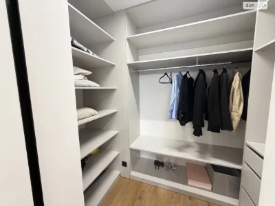Продаж Квартира Набережна