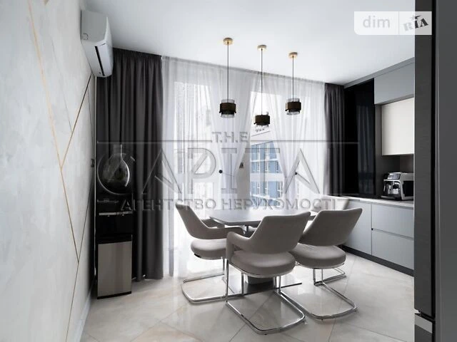 For sale 2-room apartment 73 sq. m. on Hliba Babycha 8 street • ID 3470