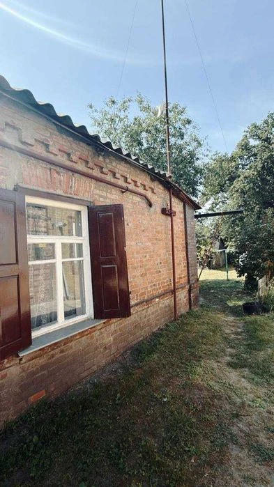 Продаж частини будинку з виходом до річки Ворскла
