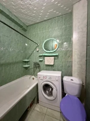 Бюджетна 2к-квартира, з ремонтом, готова до проживання
