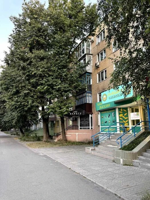 Бюджетна 2к-квартира, з ремонтом, готова до проживання