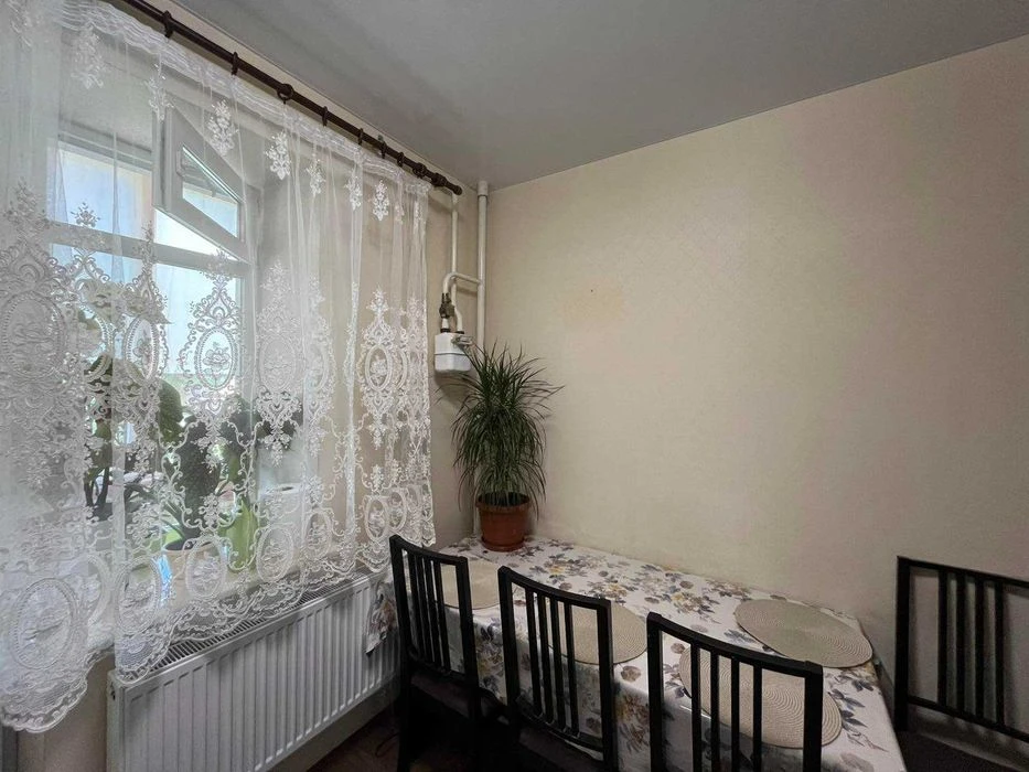 Продаж 1 к.к. з ремонтом, ЖК Срібні озера, 57500$ id46238