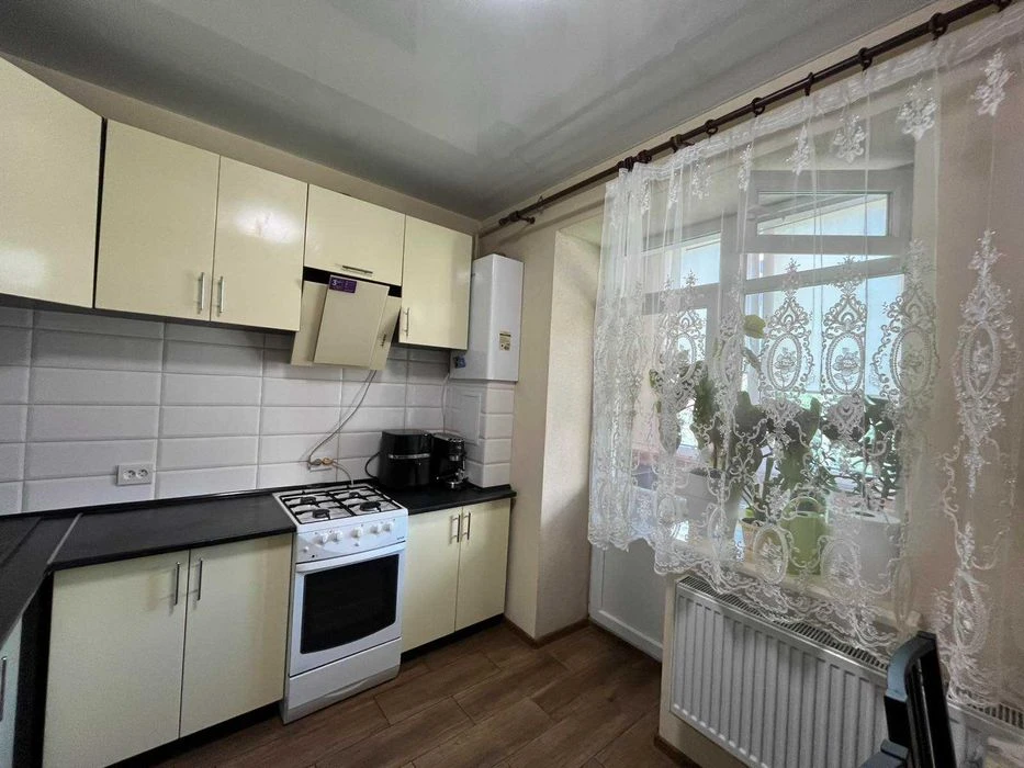 Продаж 1 к.к. з ремонтом, ЖК Срібні озера, 57500$ id46238