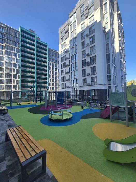 Продам 1 кімнатну квартиру в новобудові