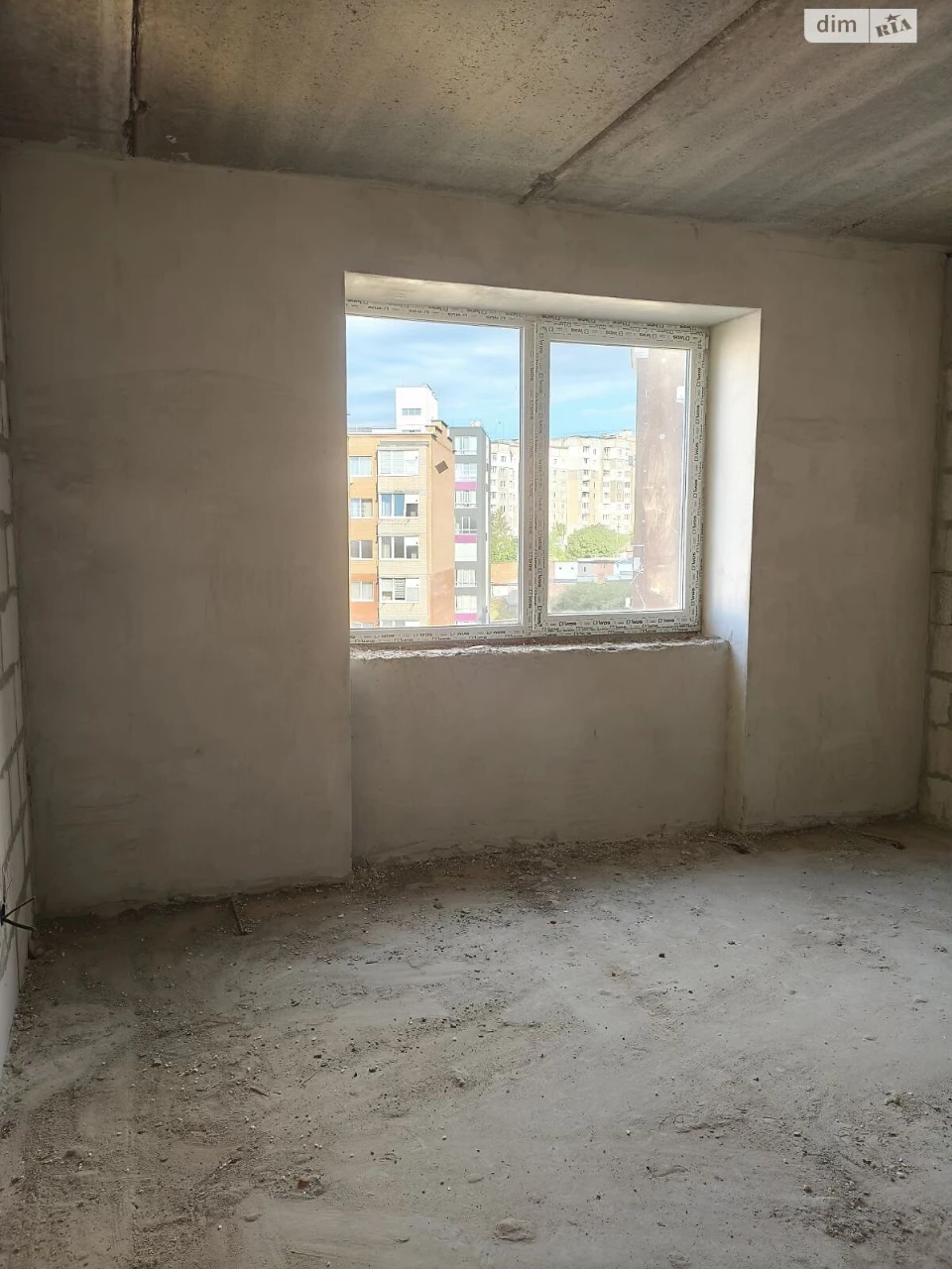 Продаж Квартира Озерна
