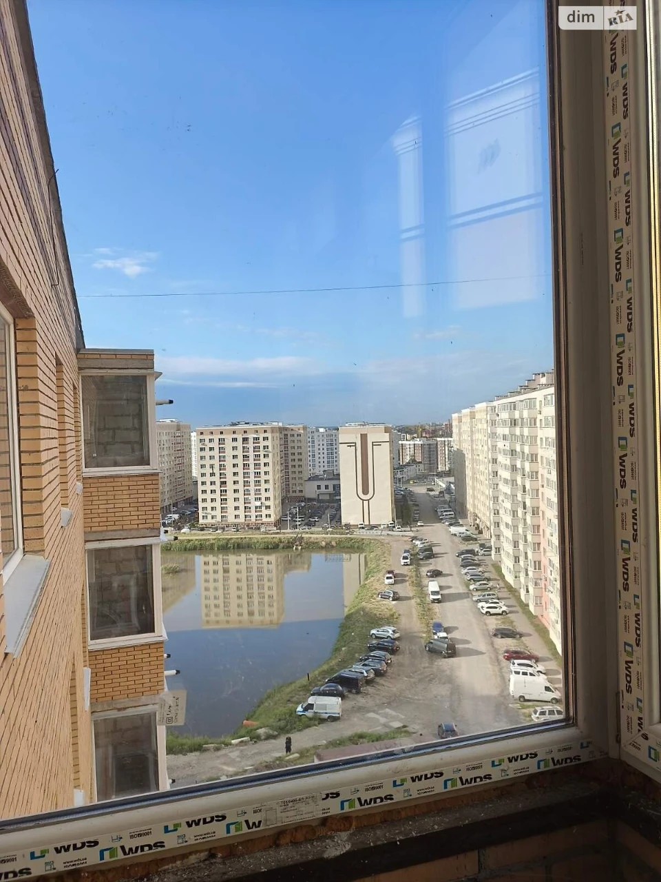 Продаж Квартира Озерна