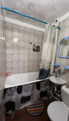Двокімнатна квартира в мкр. Луначарка