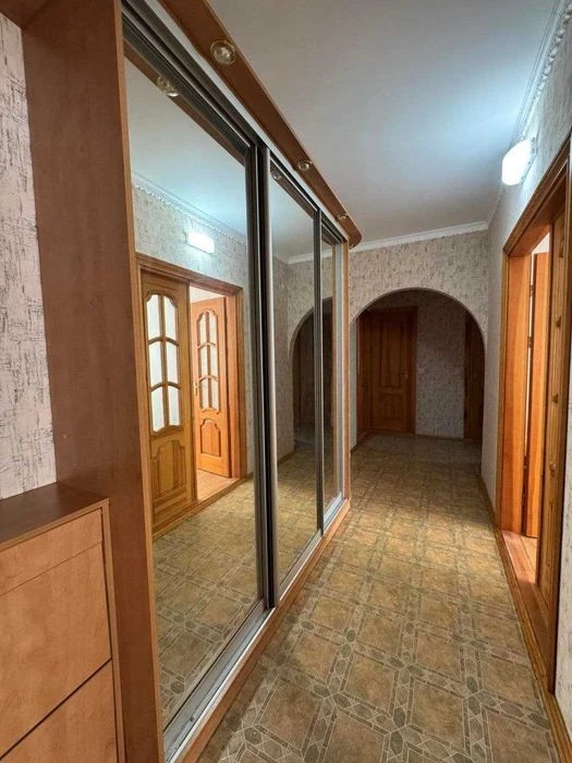 3 кімнатна квартира р-н Автовокзал )