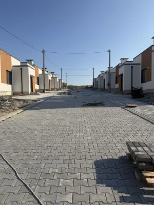 Новий одноповерховий котедж у Рівному | Газ | Центральні ком