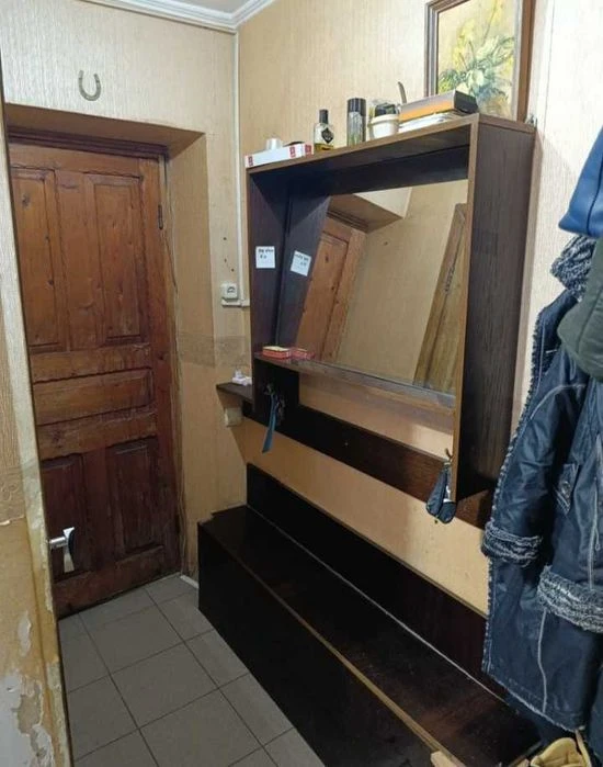 продам 2 кімн квартиру 1 поверх,цегляний будинок,Сухий Фонта
