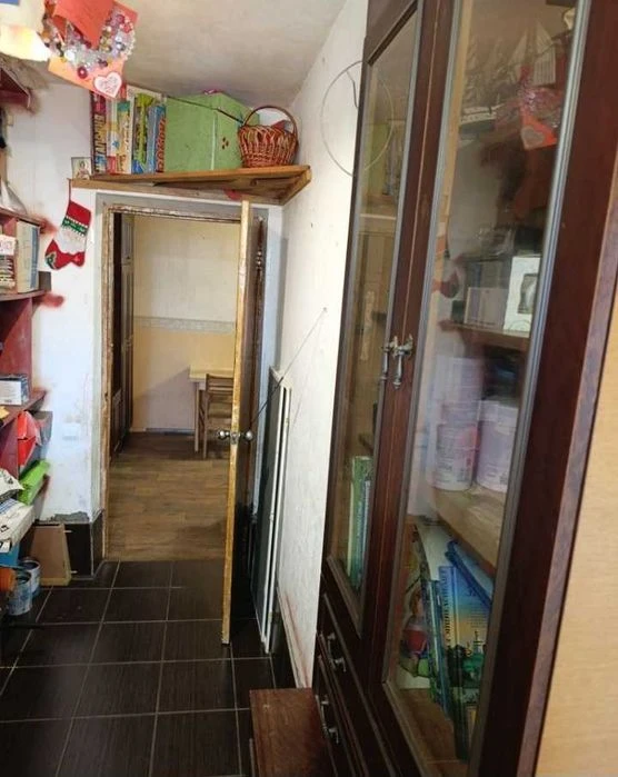 продам 2 кімн квартиру 1 поверх,цегляний будинок,Сухий Фонта