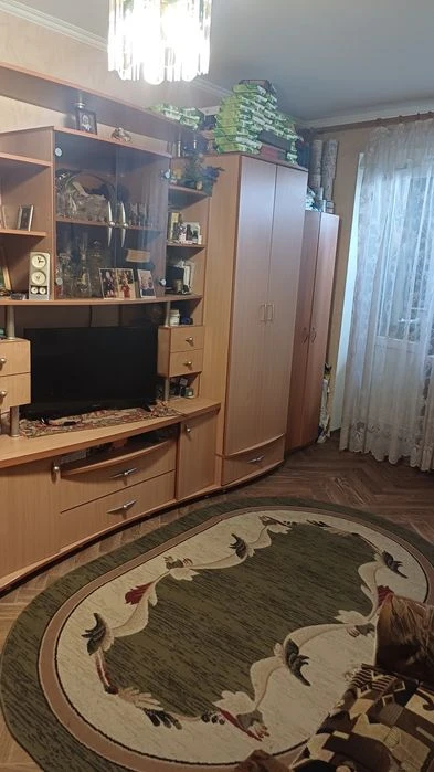 Продам 1 кім.квартиру по вул.Герасима Кондратьєва
