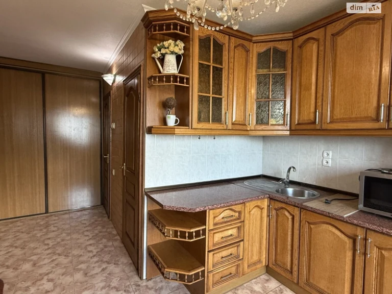 Продажа квартир Харьковский массив.