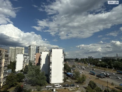 Продажа квартир Харьковский массив.