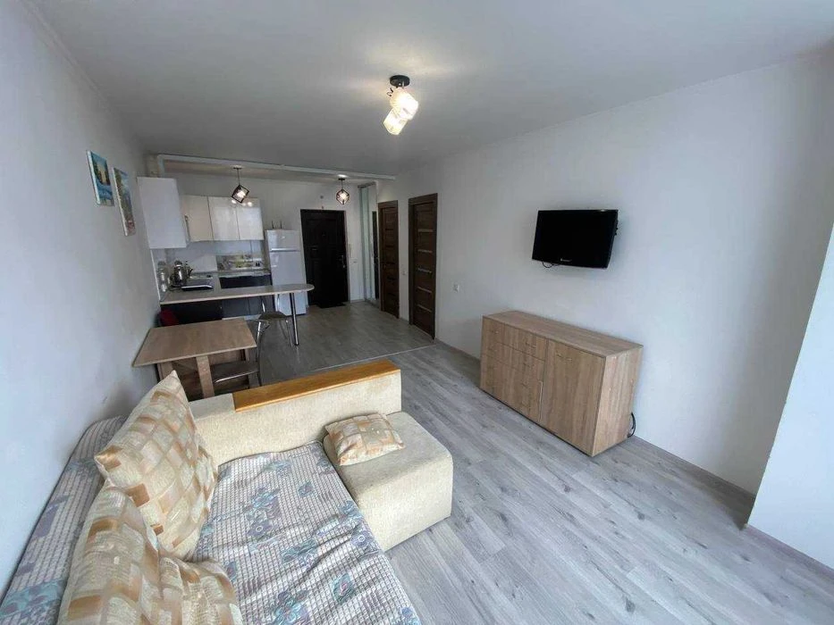 Продаж квартири вул. Білогірська $68 000