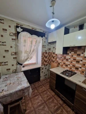 Продаж 1 кімнатної квартири. Л. Лук'яненка. 48