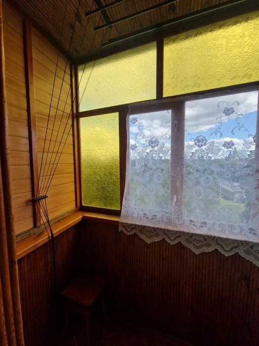 Продаж 1 кімнатної квартири. Л. Лук'яненка. 48