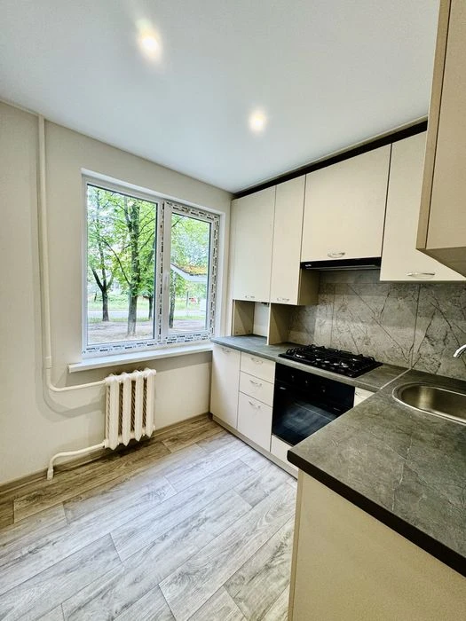 Продаж | 2-х кім.квартира | вул.Тероборони