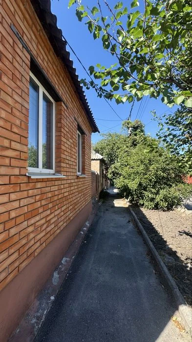 Продаж частини будинку на Габдрахманова