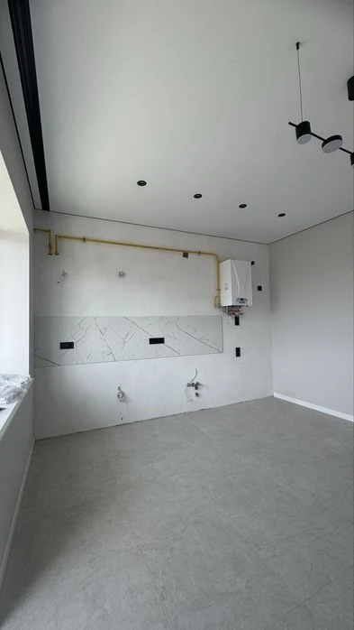 2-х кімн. новобудова з ремонтом, 4/4